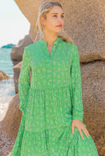 Fra Paris - Gathered Loose Fit Printed Shirt Dress (grønn)